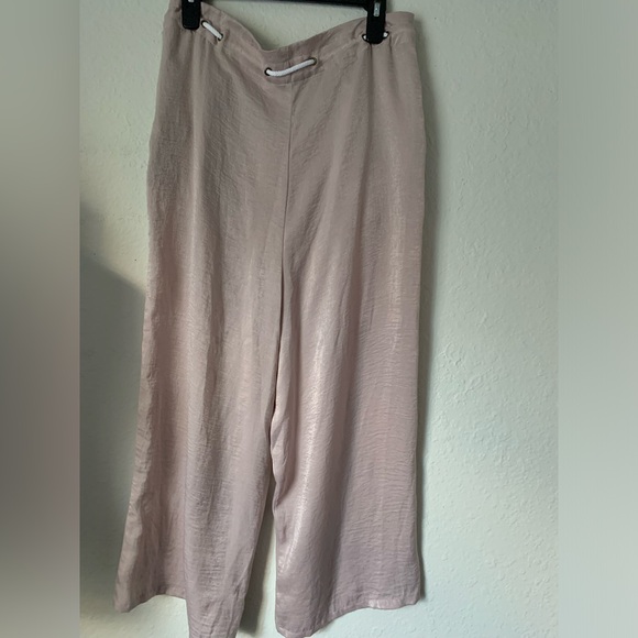 NWT 🔥 Show Me Your Mumu Peterson Pants Rose Gold Sheen - Picture 6 of 8